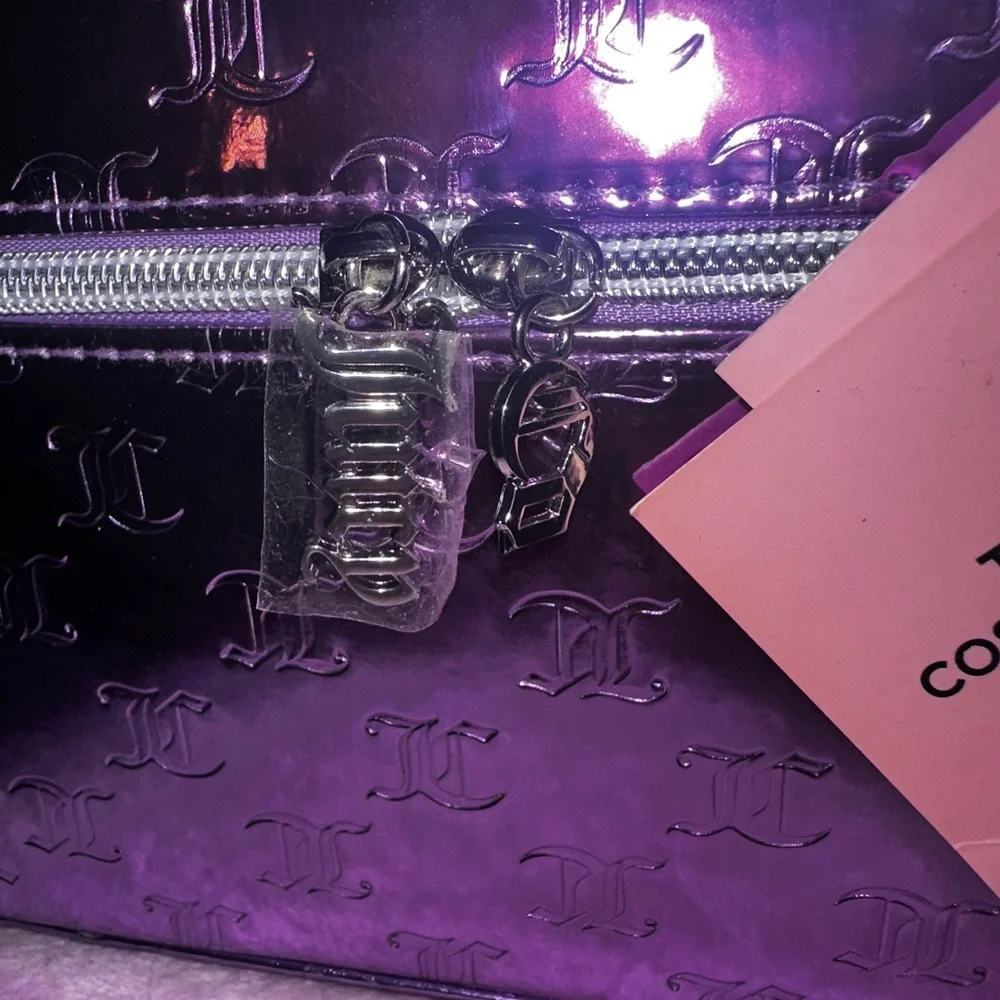 Juicy Couture purple makeup train case - Picture 2 of 5
